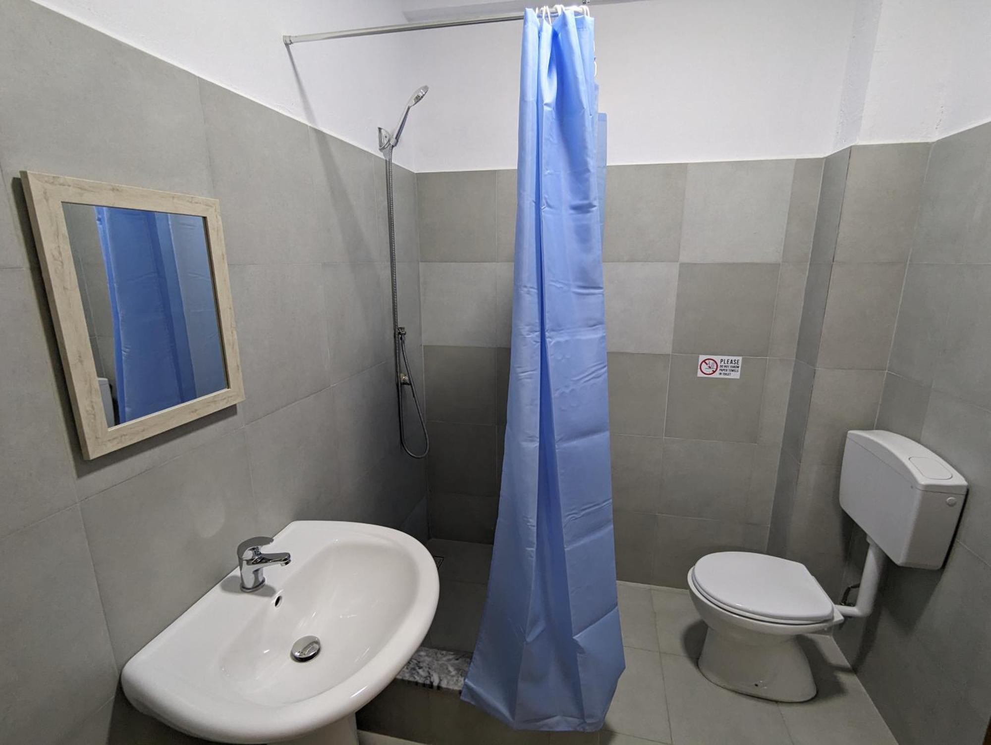 Tias Hostal Shkodër