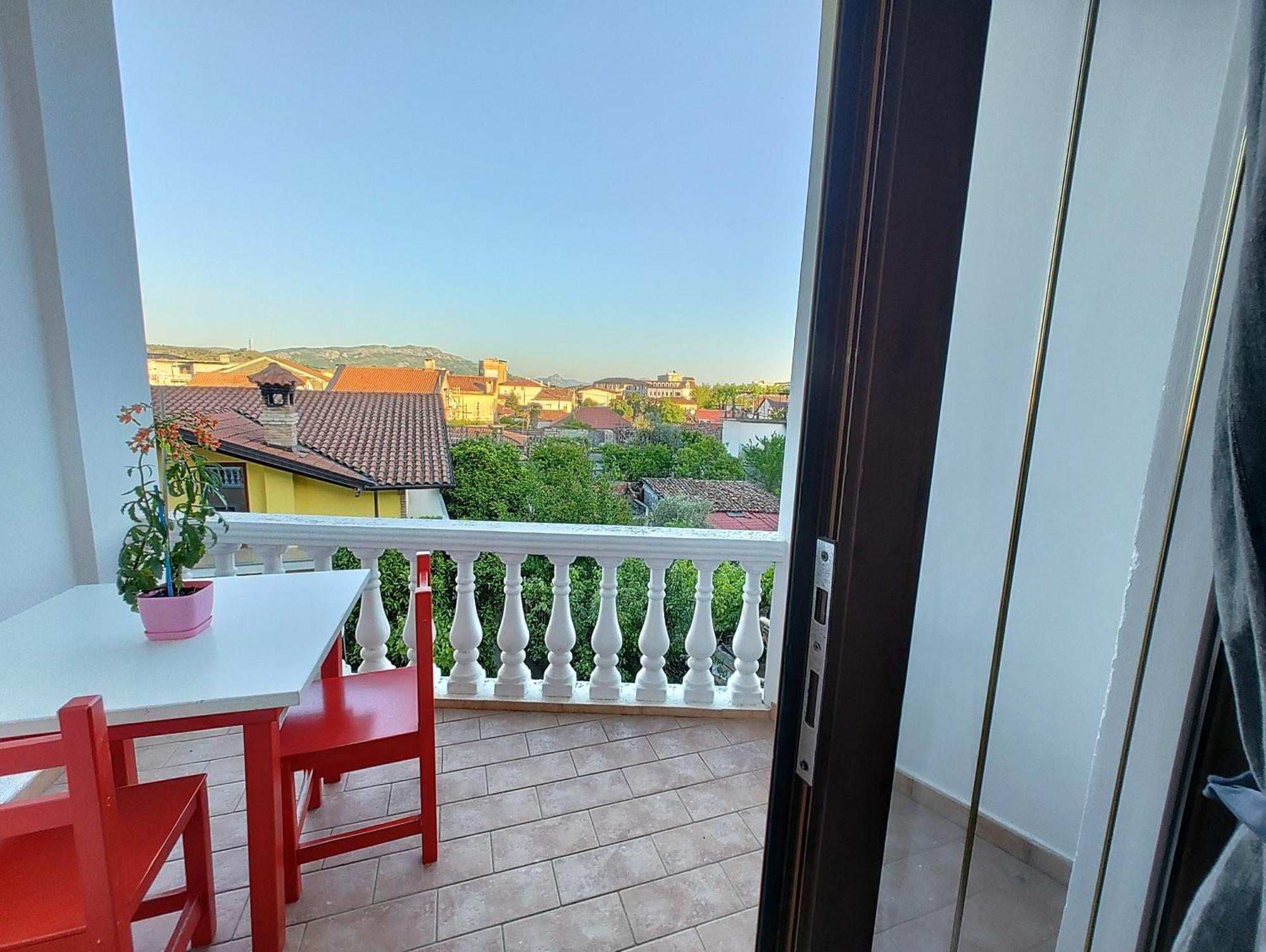 Hostal Tias Shkodër