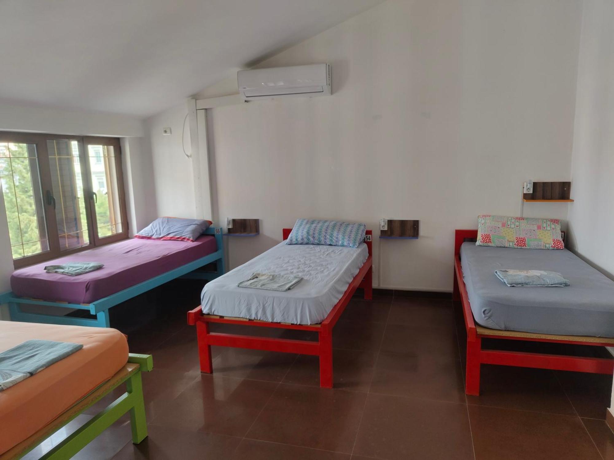 Tias Hostal
